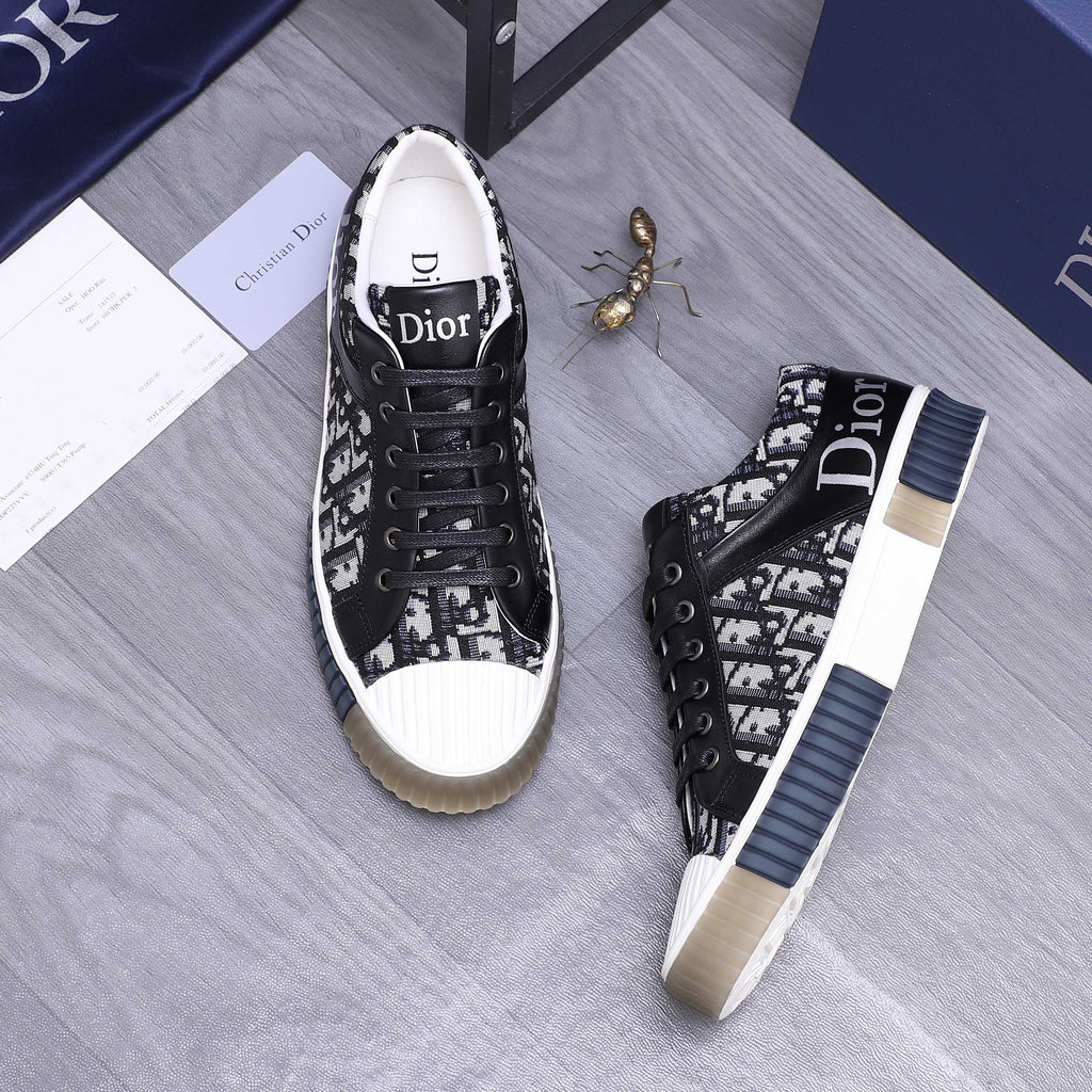 Dior DIOR Sneakers #001
