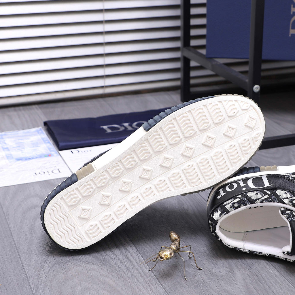 Dior DIOR Sneakers #001