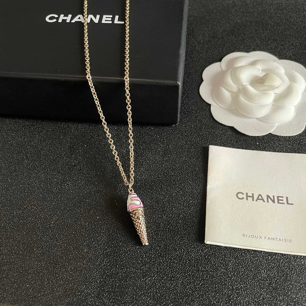 CHANEL Necklace