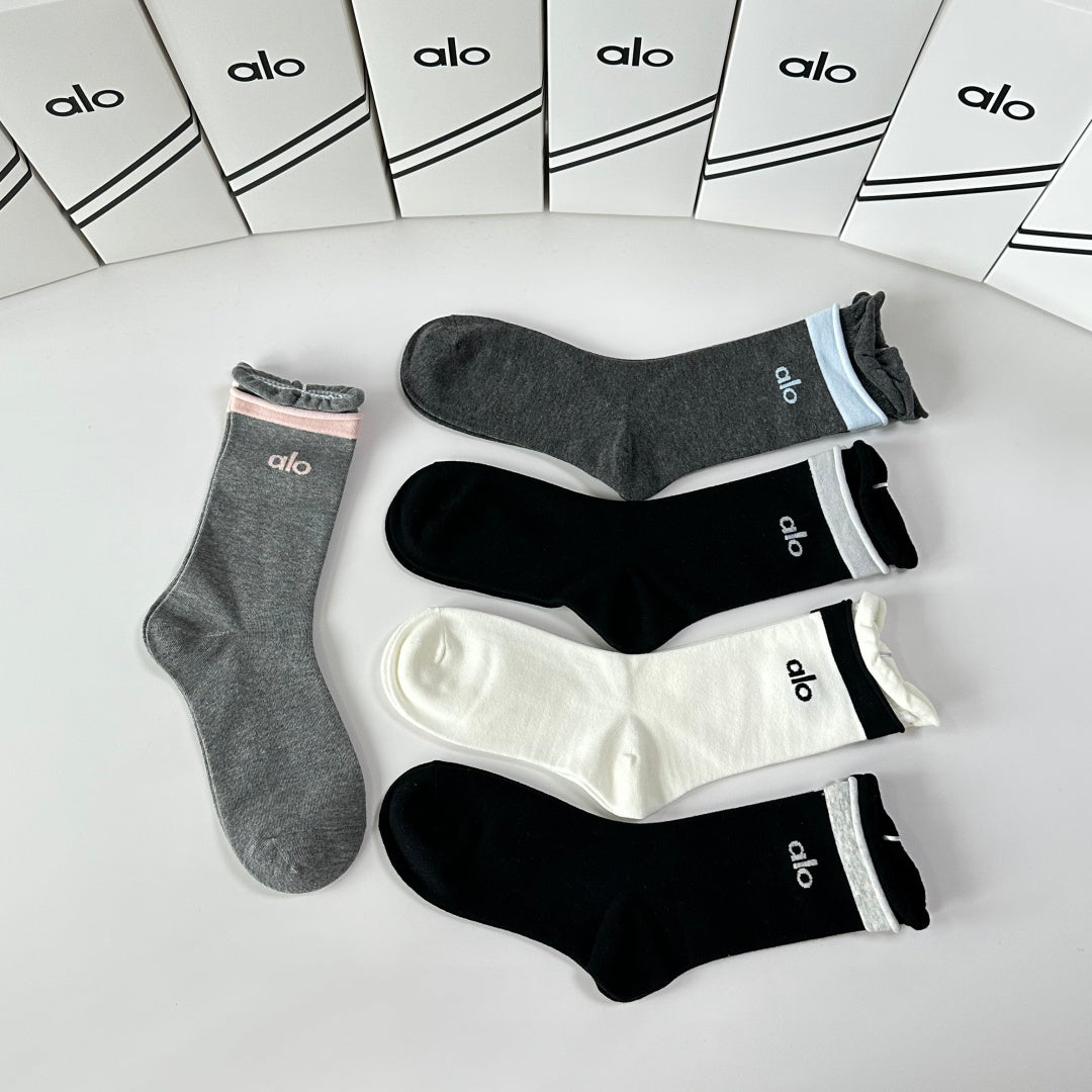 Alo Yoga Comfort Knee-High Socks – 5-Pair Set #002