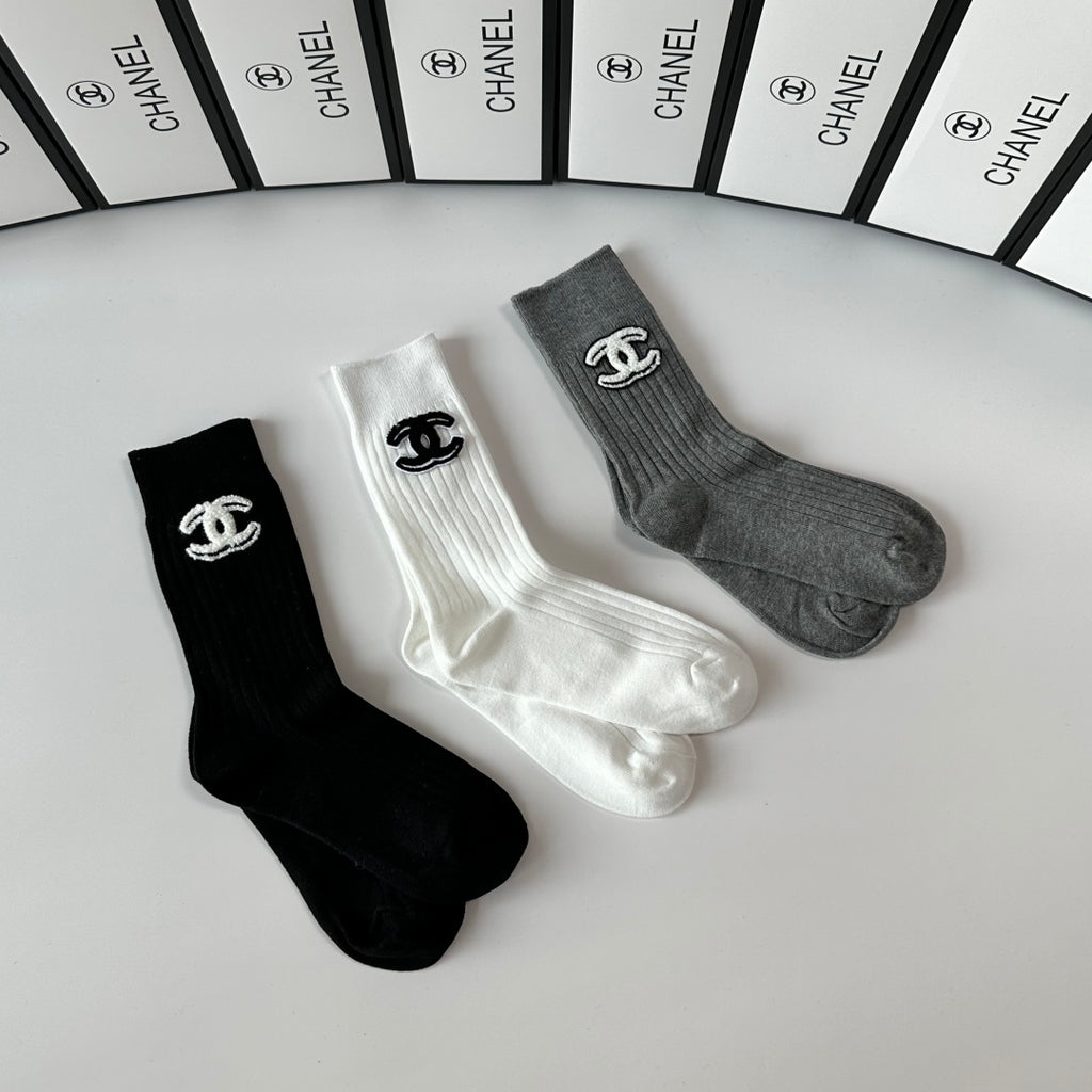 Chanel Comfort Crew Socks – 3-Pair Set #001
