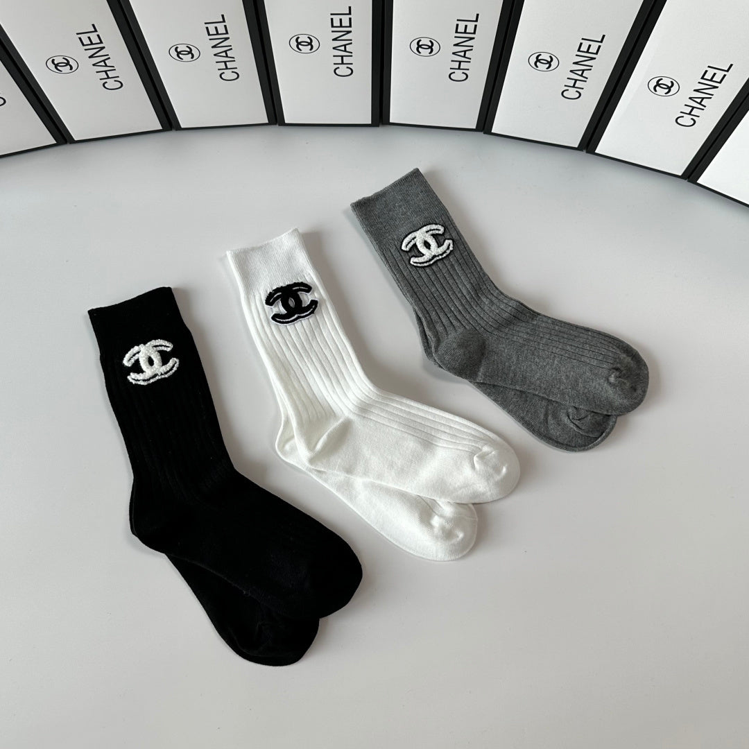 Chanel Comfort Crew Socks – 3-Pair Set #001