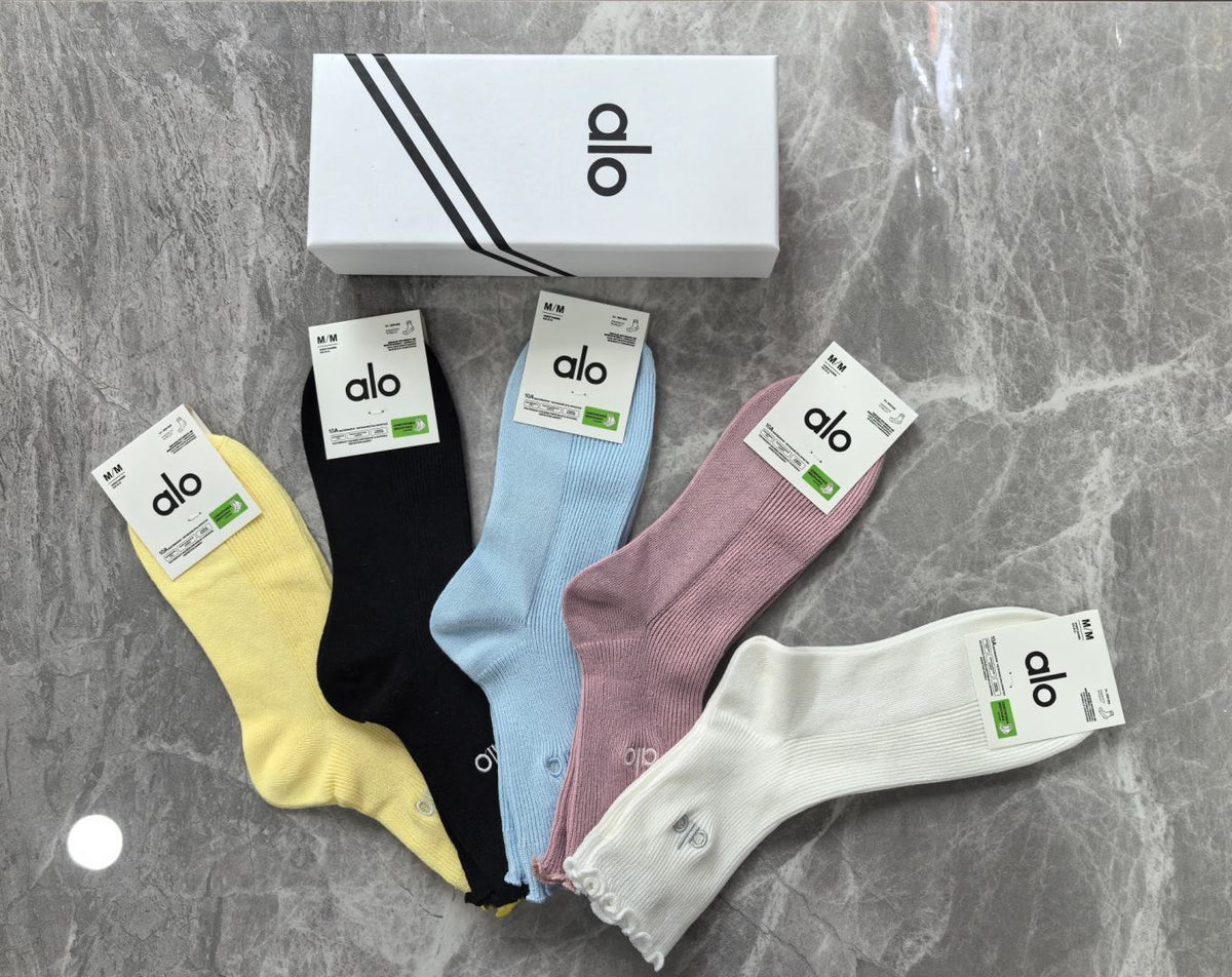 Alo Yoga Cashmere Blend Crew Socks – 5-Pair Set #001