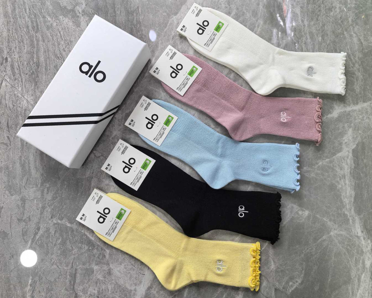 Alo Yoga Cashmere Blend Crew Socks – 5-Pair Set #001