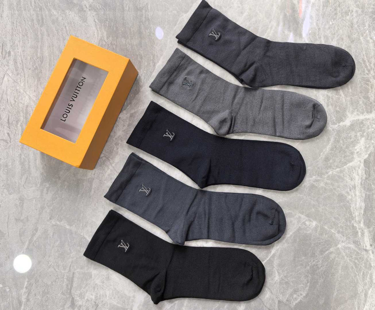 Louis Vuitton Cashmere Blend Crew Socks – 5-Pair Set #001