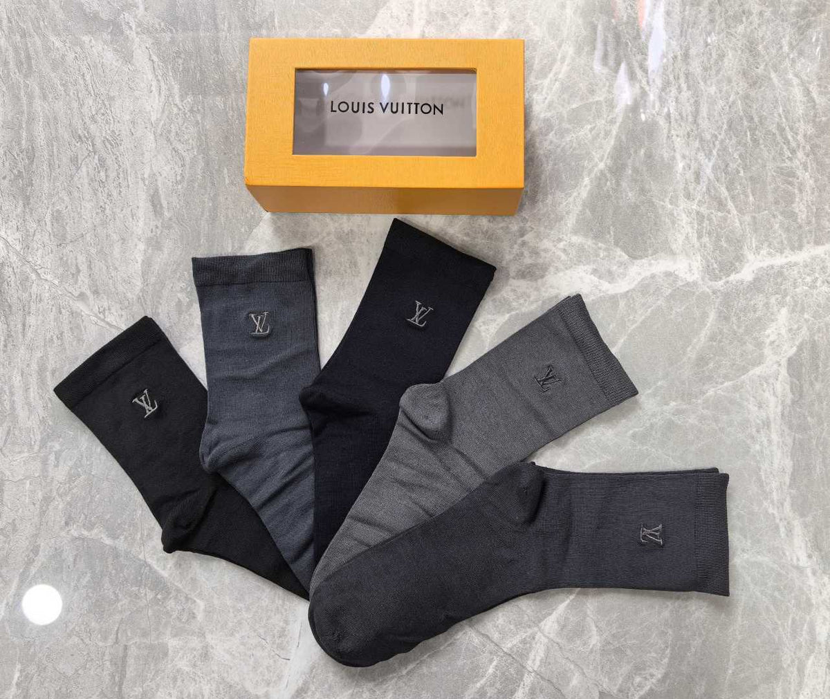 Louis Vuitton Cashmere Blend Crew Socks – 5-Pair Set #001