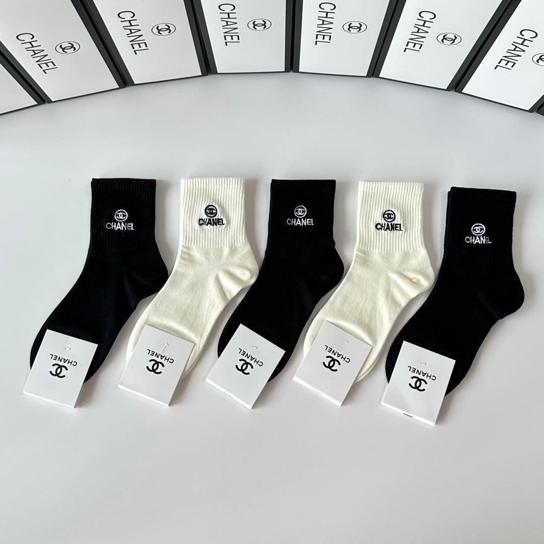 Chanel Comfort Crew Socks – 5-Pair Set #002