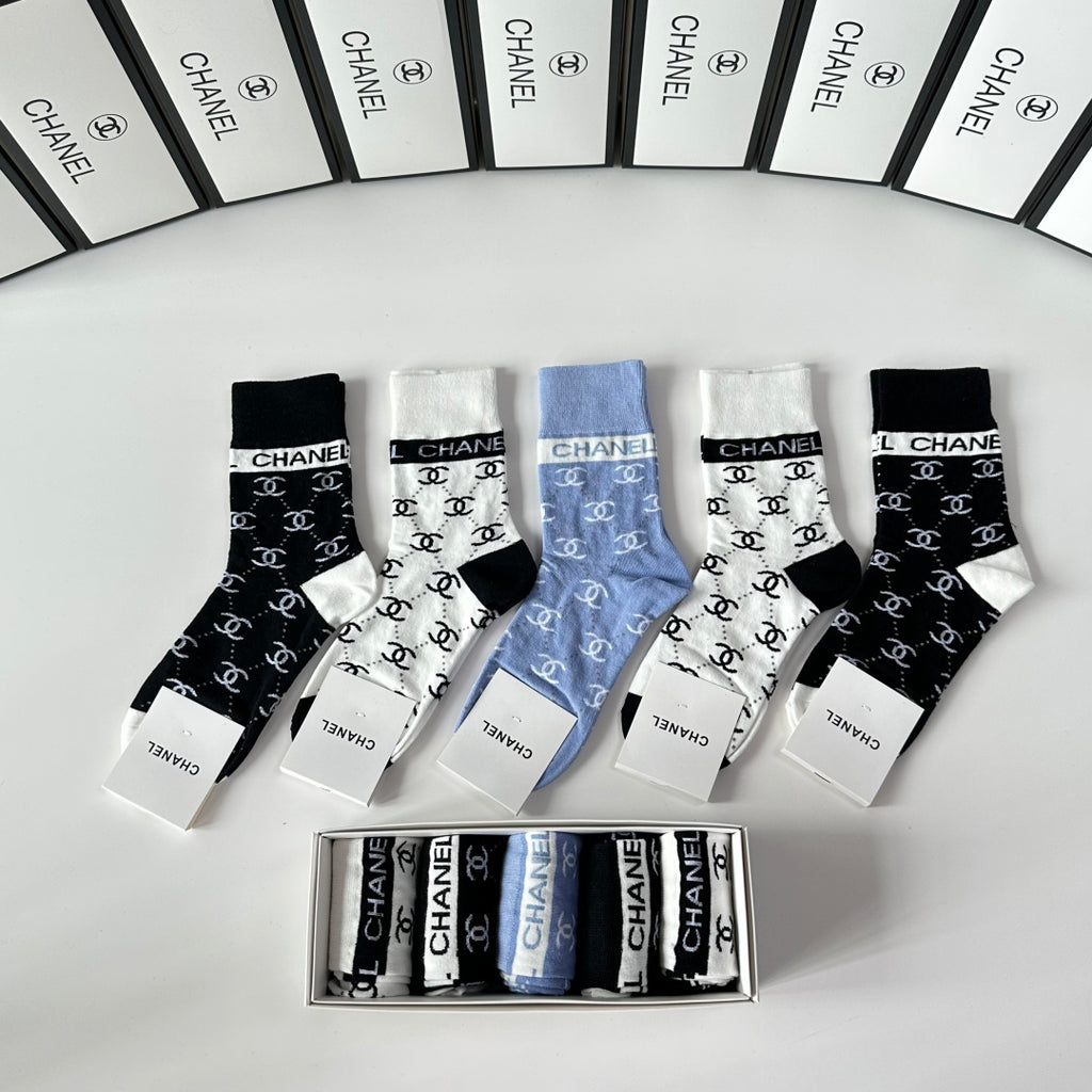 Chanel Comfort Crew Socks – 5-Pair Set #001