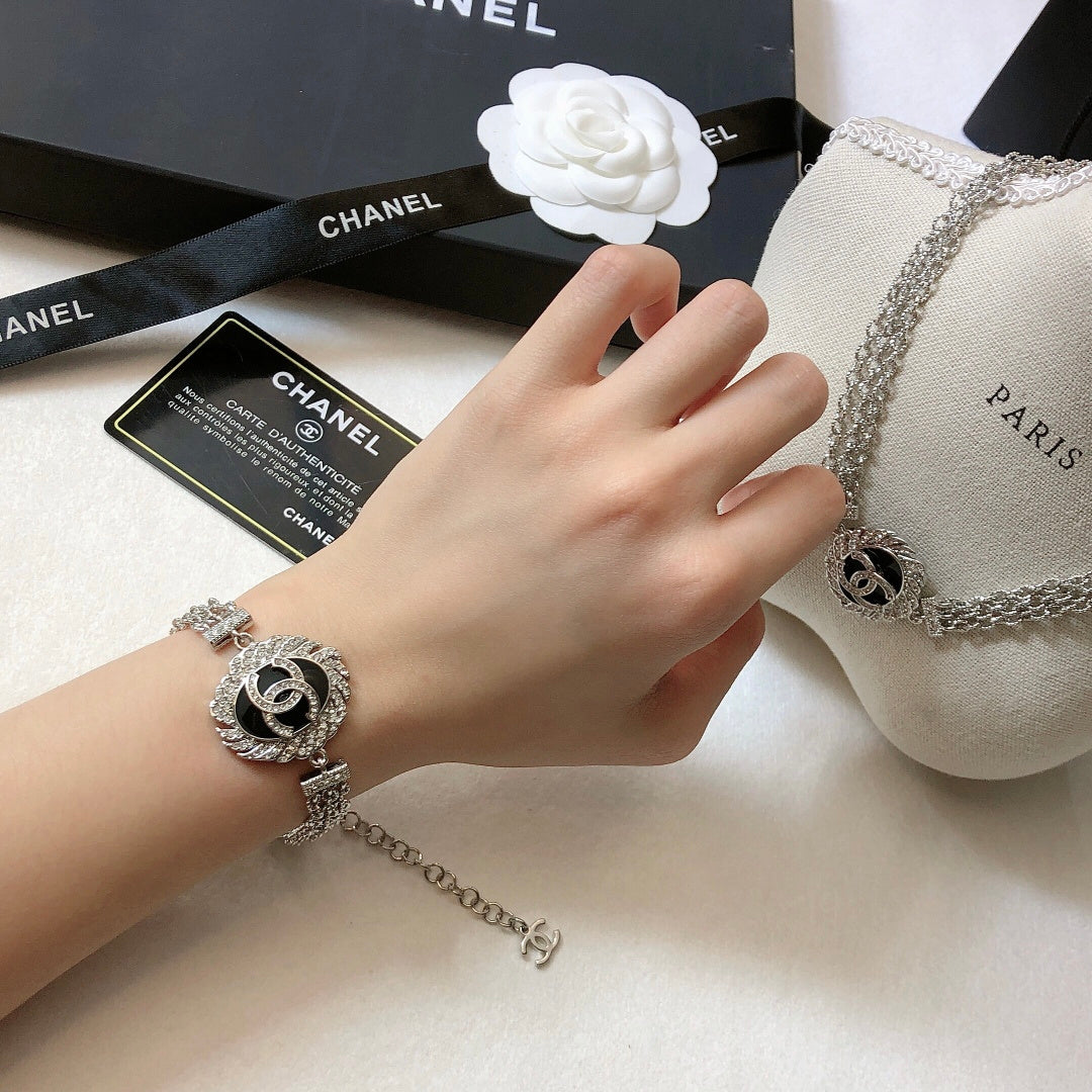 CHANEL Crystal Necklace