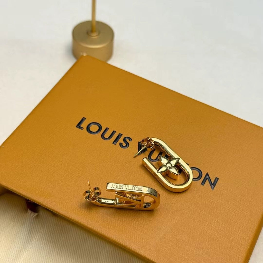 LOUIS VUITTON Earrings