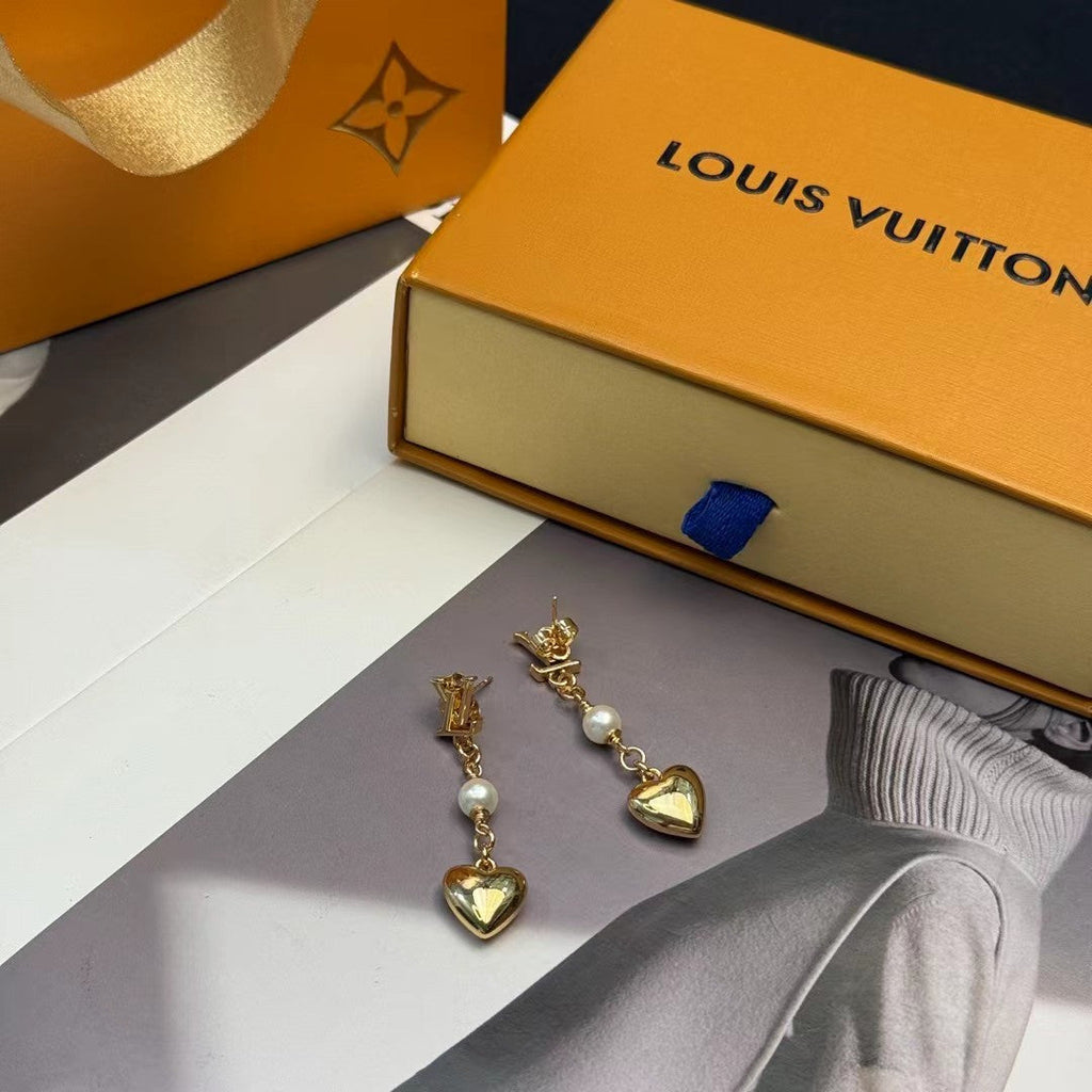 LOUIS VUITTON Earrings