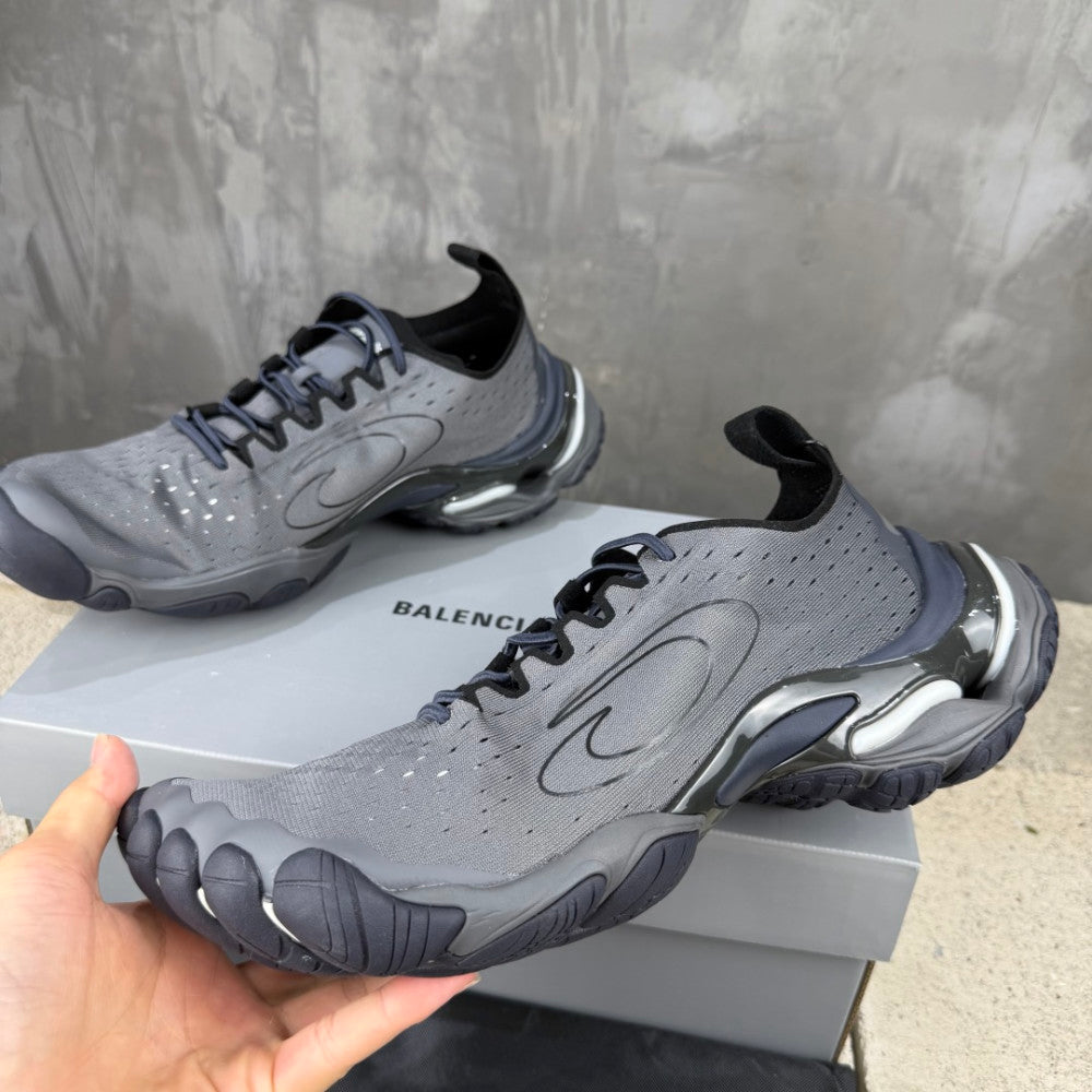Balenciaga Anatomic Runner Sneaker #01 - Color 01 - Image 4