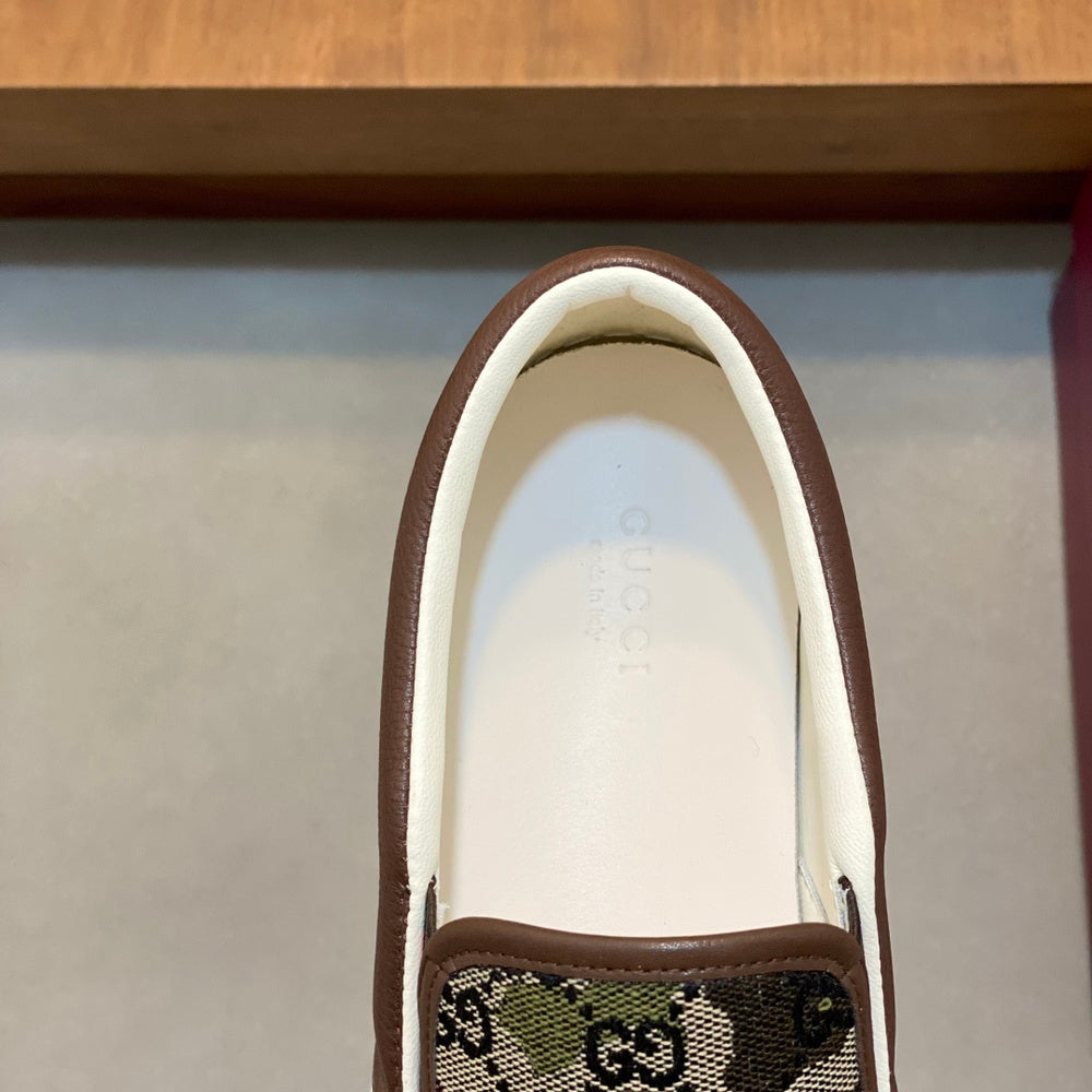 Gucci Men's Leather Sneakers Style 433229