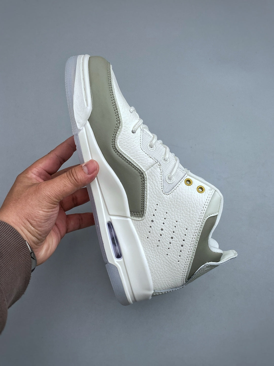 Nike Air Jordan Courtside 23 - Image 2