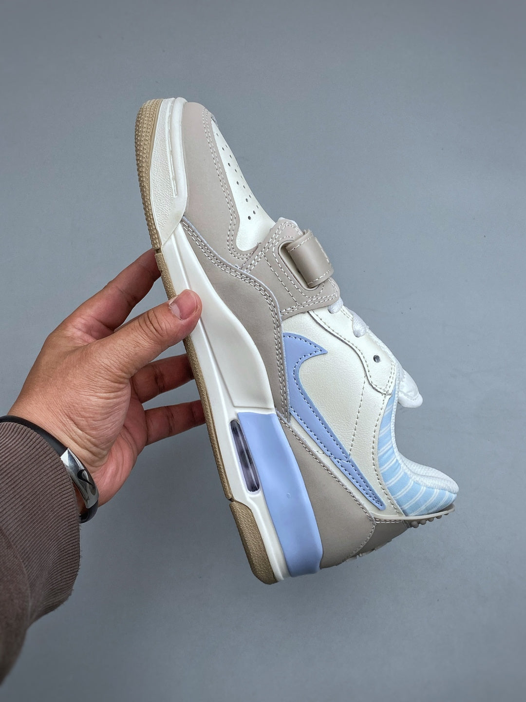 Nike Air Jordan Legacy 312 Low - Image 2