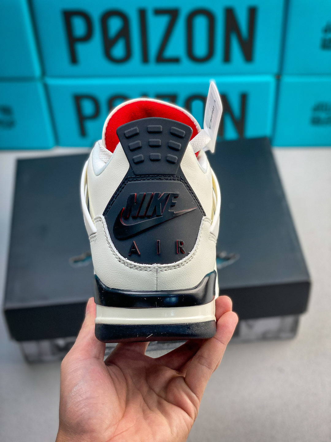 Nike Air Jordan 4 Retro - Image 5