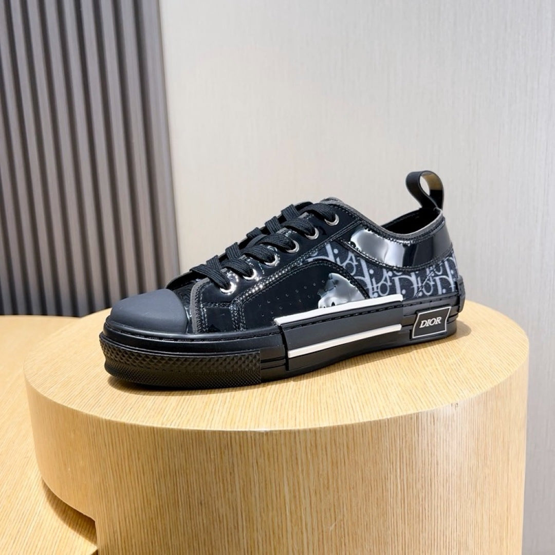 Dior DIOR Sneakers #425