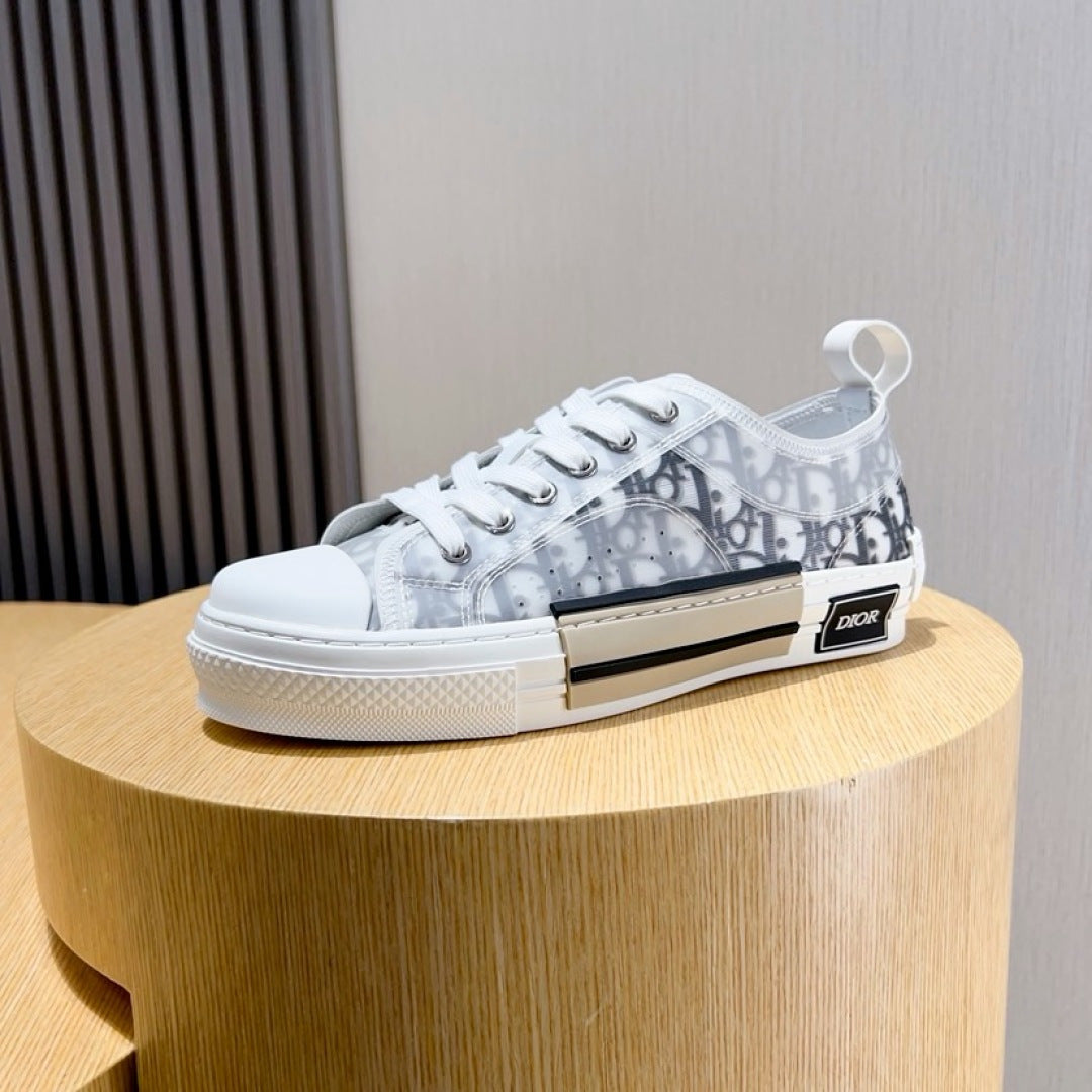 Dior DIOR Sneakers #425