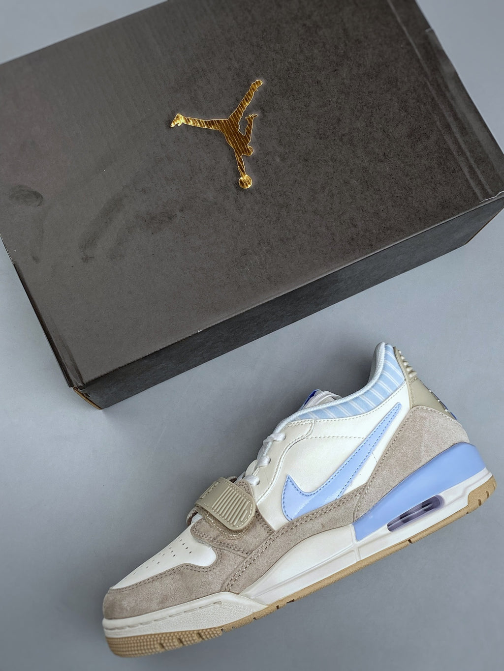 Nike Air Jordan Legacy 312 Low - Image 3