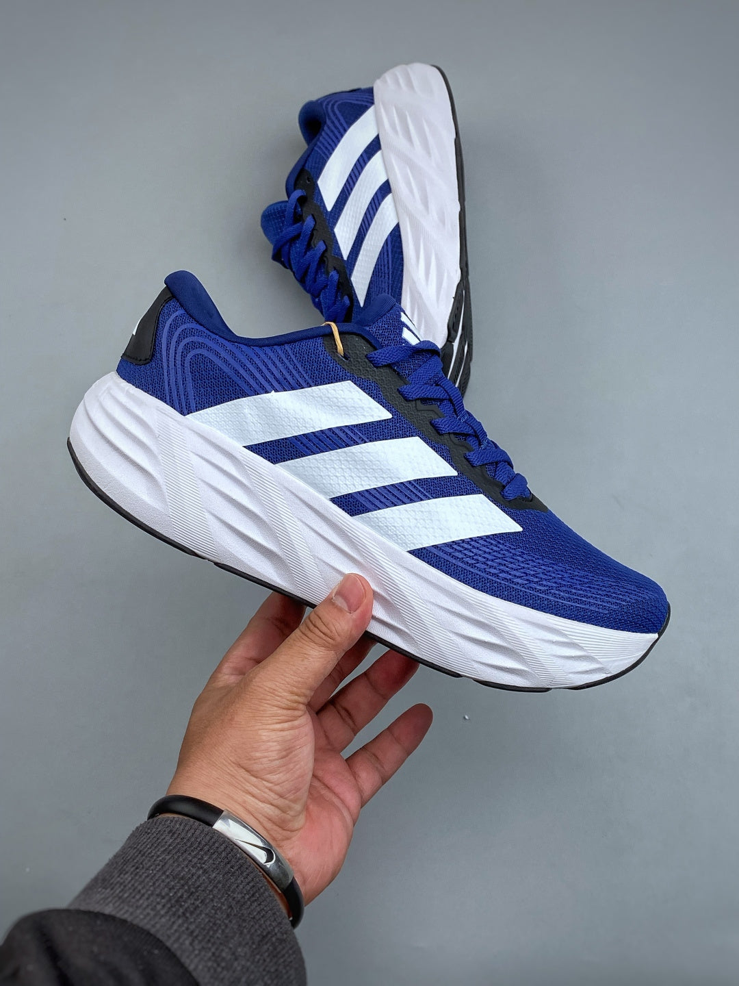 Adidas Adizero Galaxy 8 - Image 4