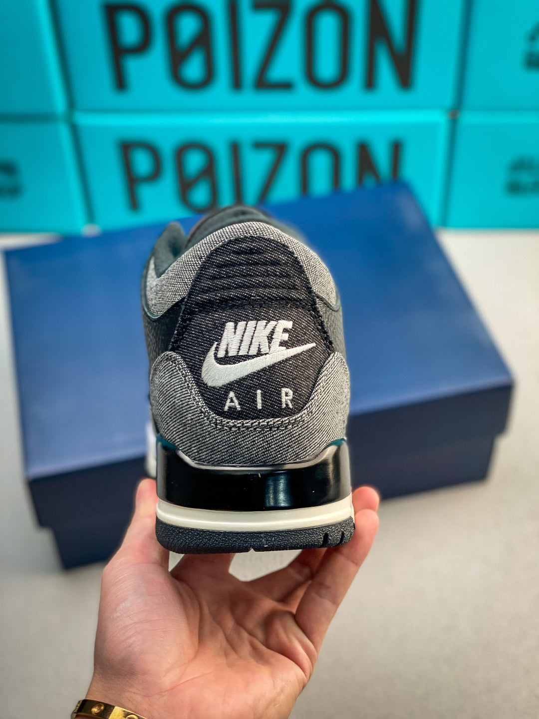 Nike Air Jordan 3 Retro - Image 3
