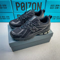 New Balance 220 - Image 1