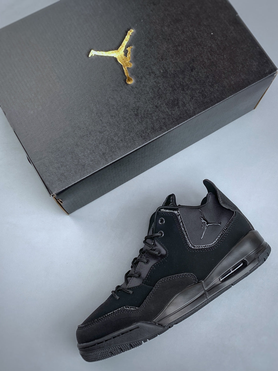 Nike Air Jordan Courtside 23 - Image 3