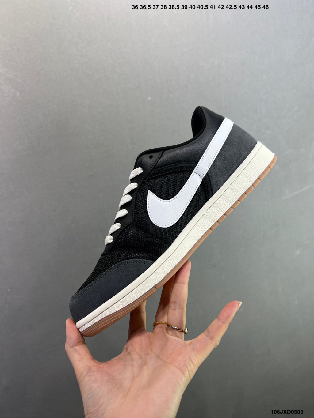 Nike Air Jordan 1 Low - Image 3
