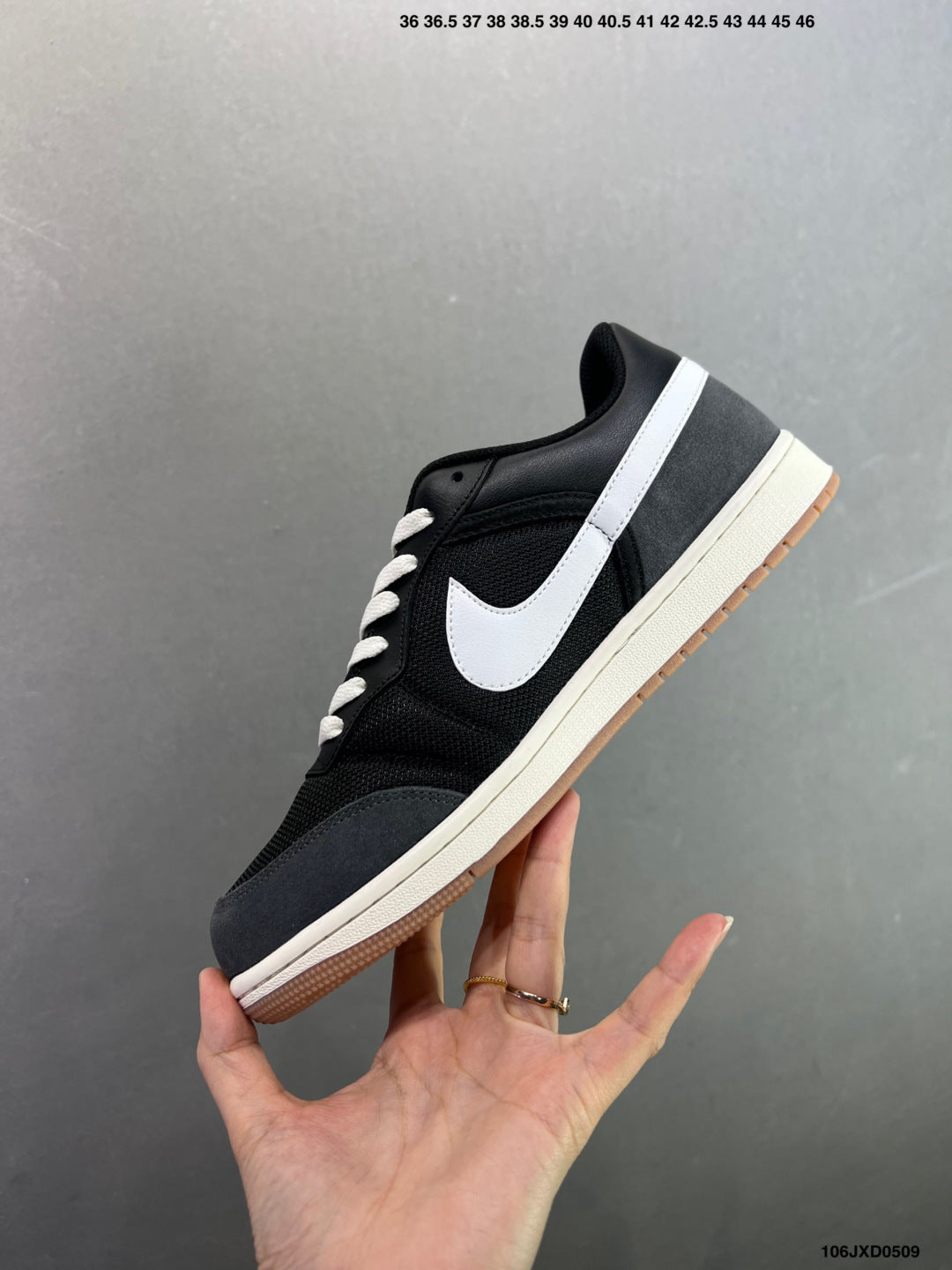 Nike Air Jordan 1 Low - Image 3