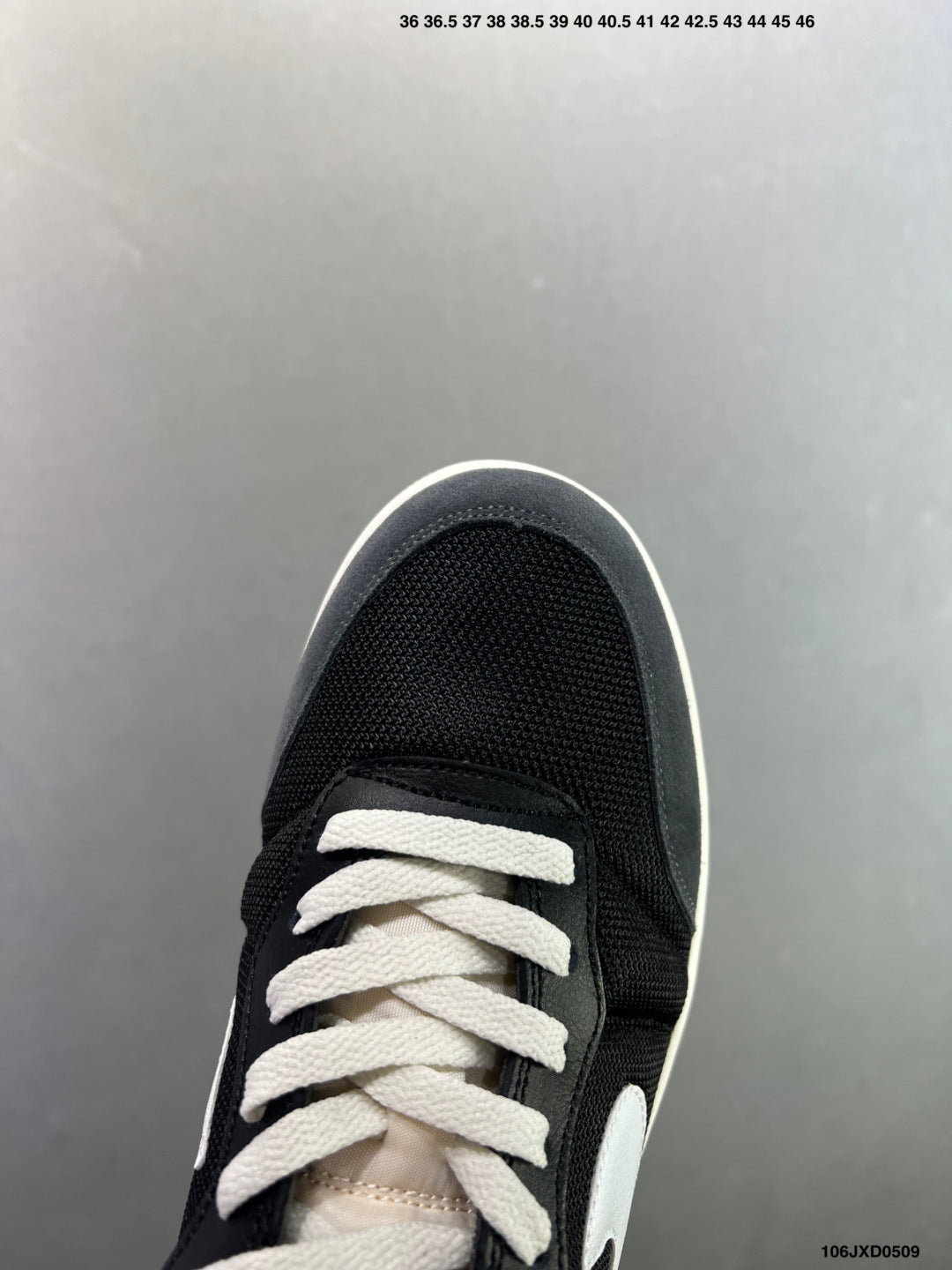 Nike Air Jordan 1 Low - Image 4