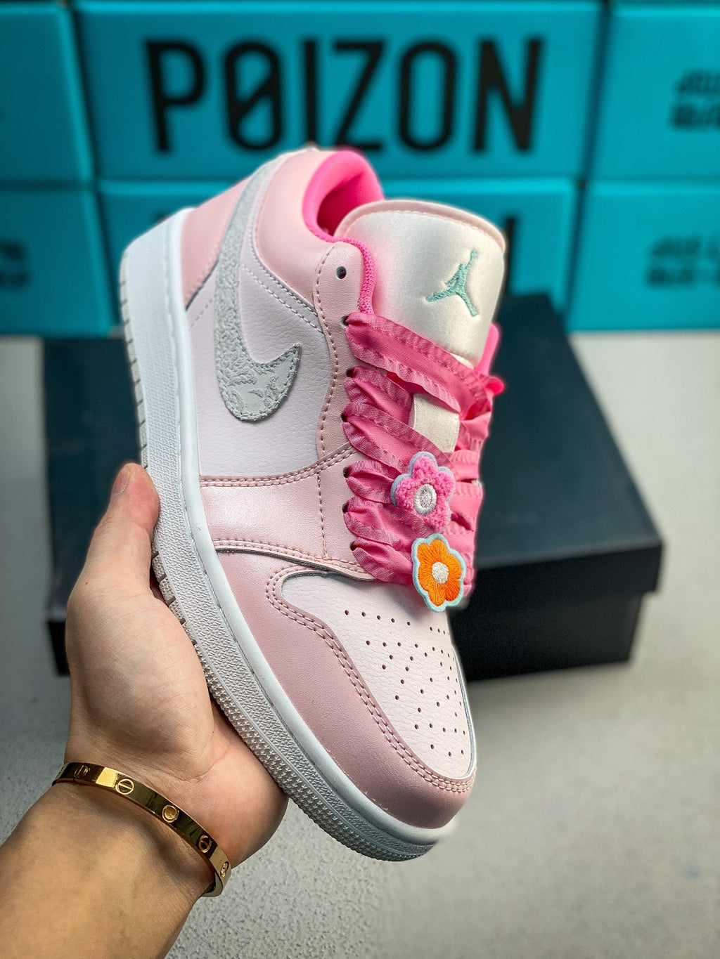 Nike Air Jordan 1 Low - Image 2