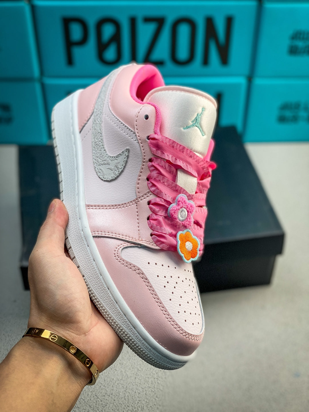 Nike Air Jordan 1 Low - Image 2