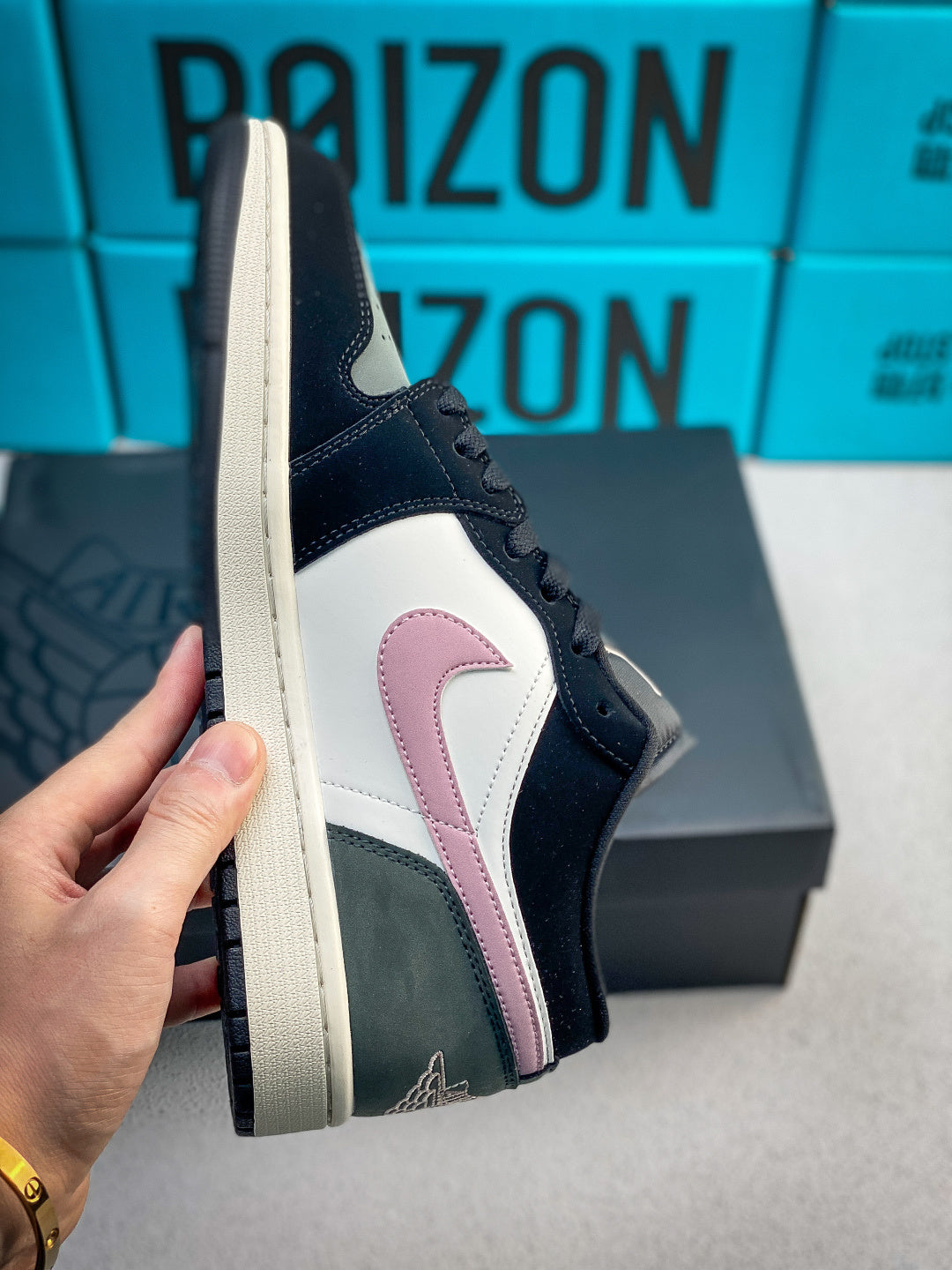 Nike Air Jordan 1 Low - Image 4