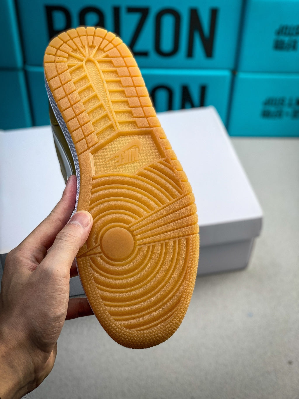 Nike Air Jordan 1 Low - Image 6