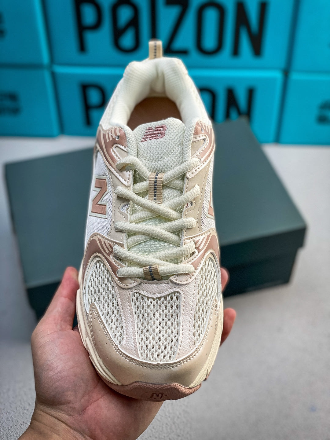 New Balance 220 K - Image 3