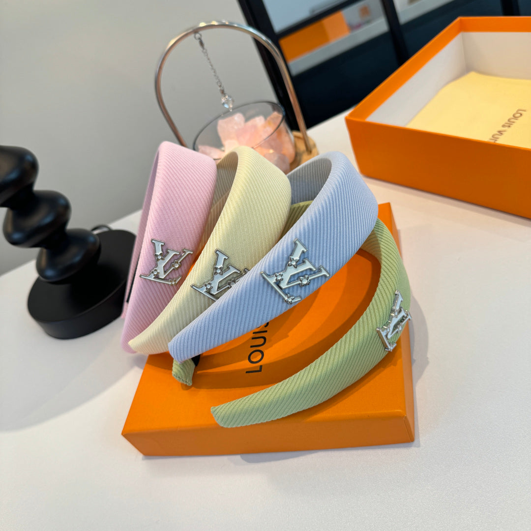 LOUIS VUITTON Headband