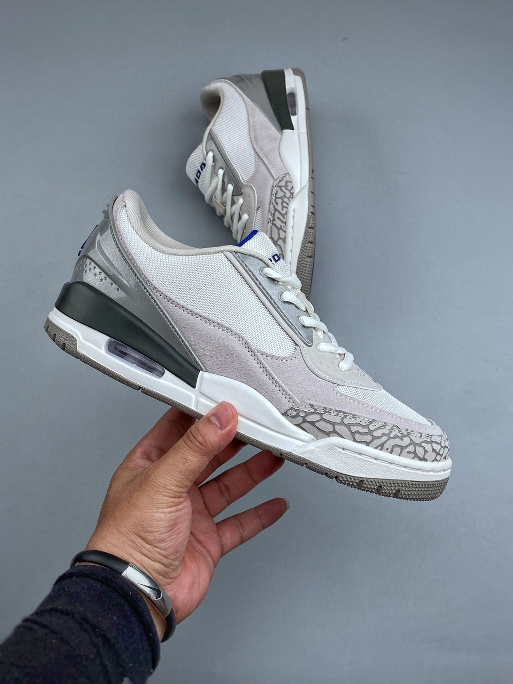 Nike Air Jordan 3 - Image 4