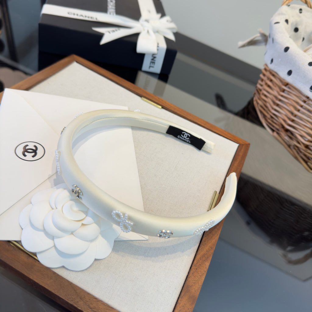 CHANEL Headband