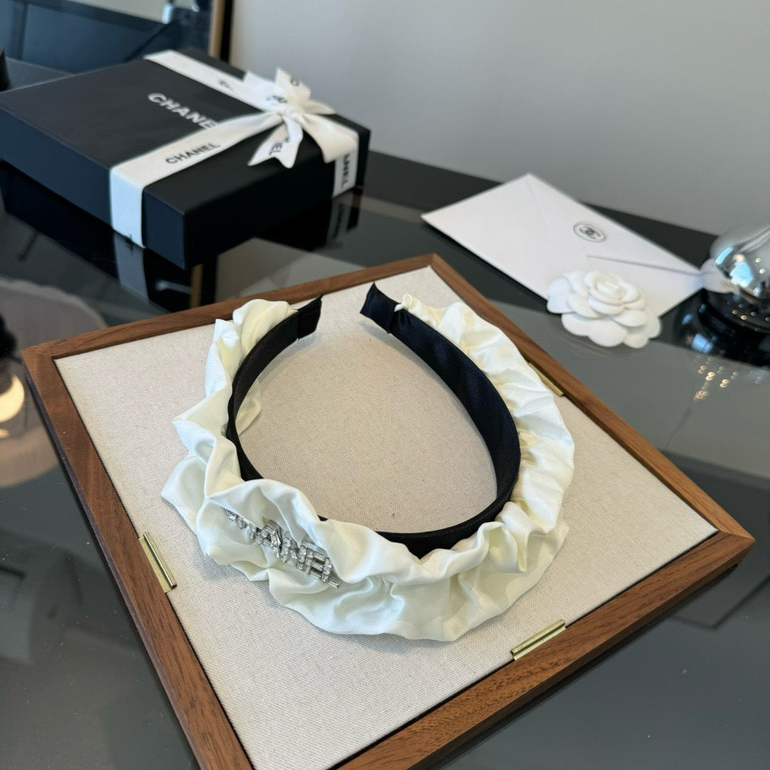 CHANEL Headband