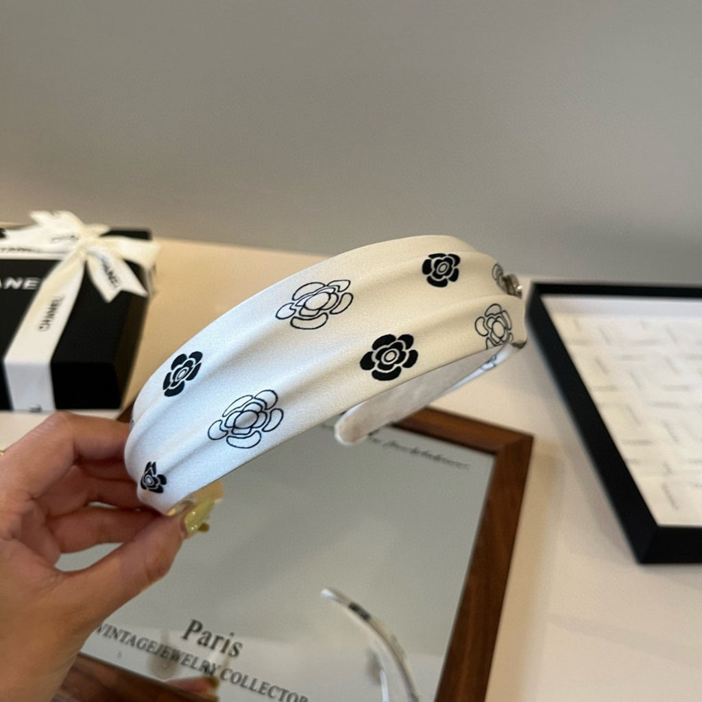 CHANEL Headband