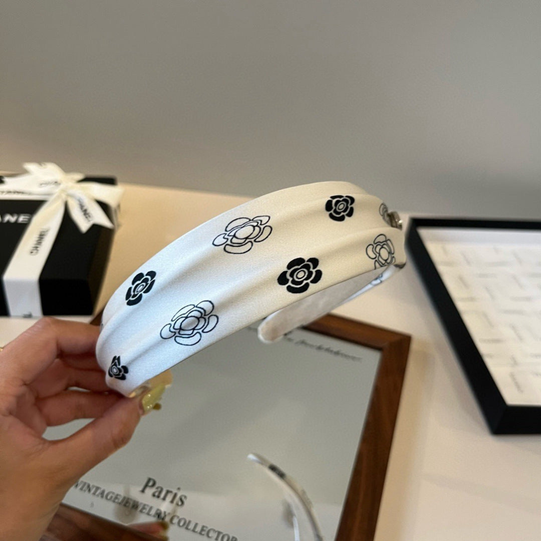 CHANEL Headband