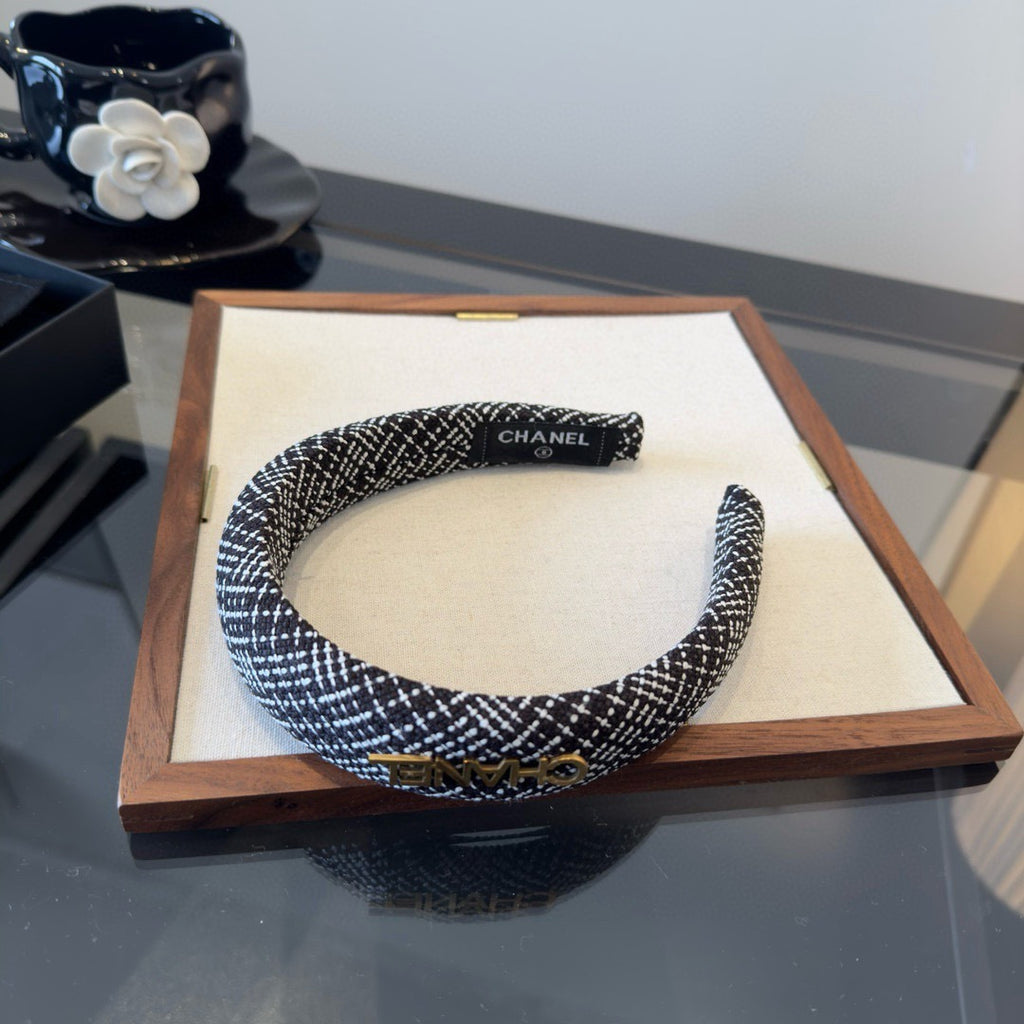 CHANEL Headband