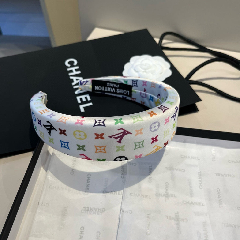 LOUIS VUITTON Headband