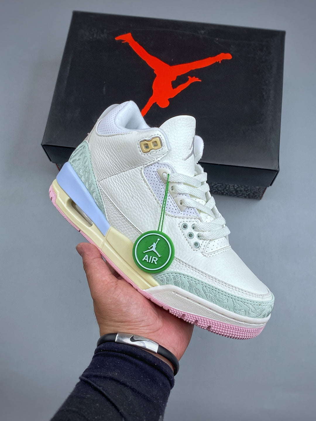 Nike Air Jordan 3 - Image 1