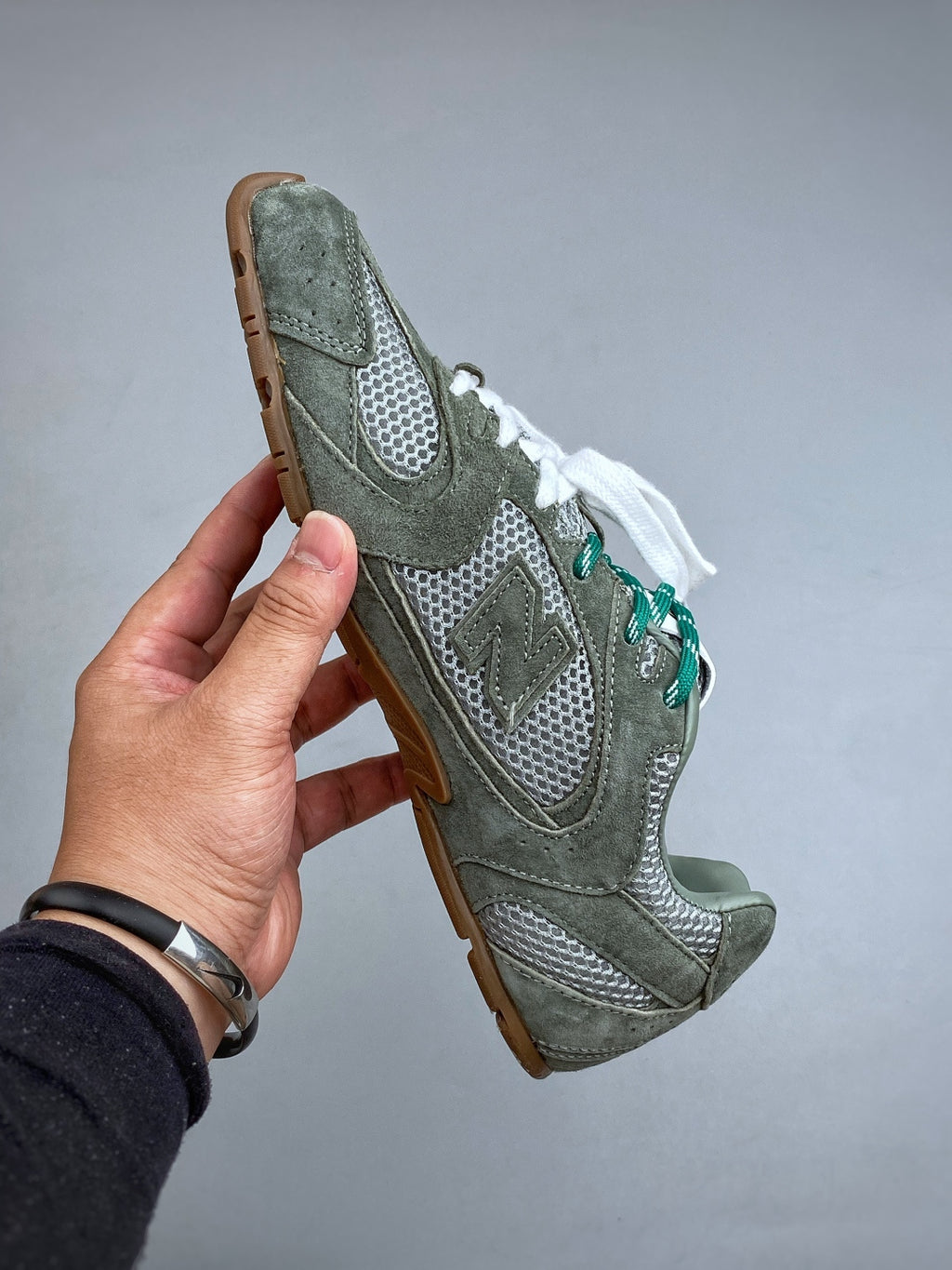 MiuMiu x New Balance NB530 - Image 2