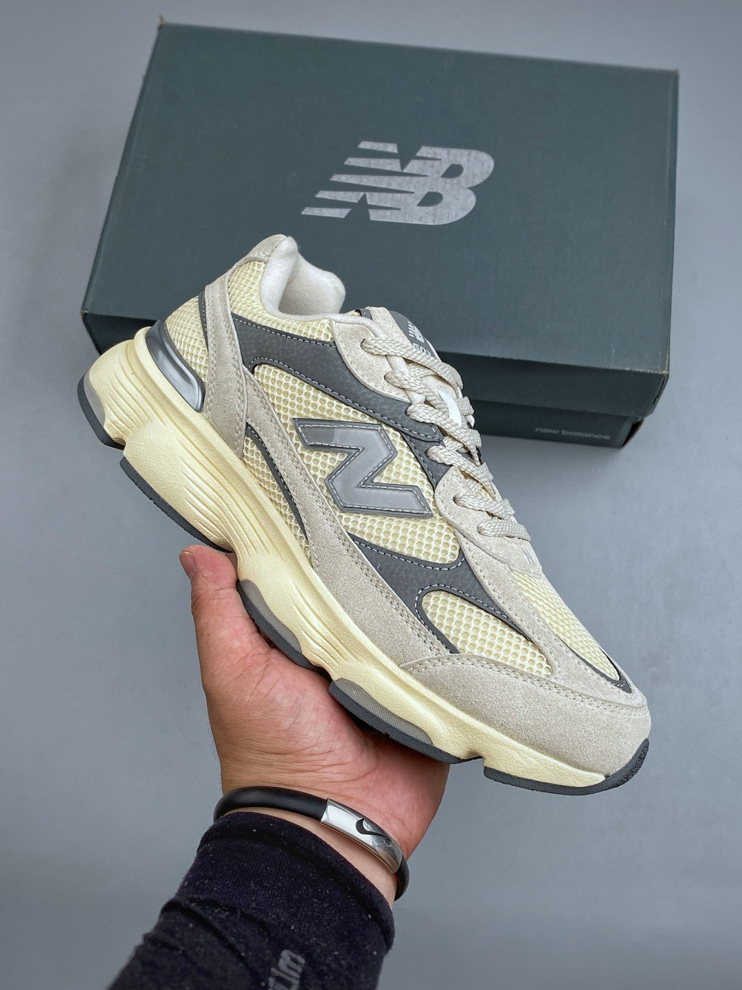 New Balance 200 L - Image 1