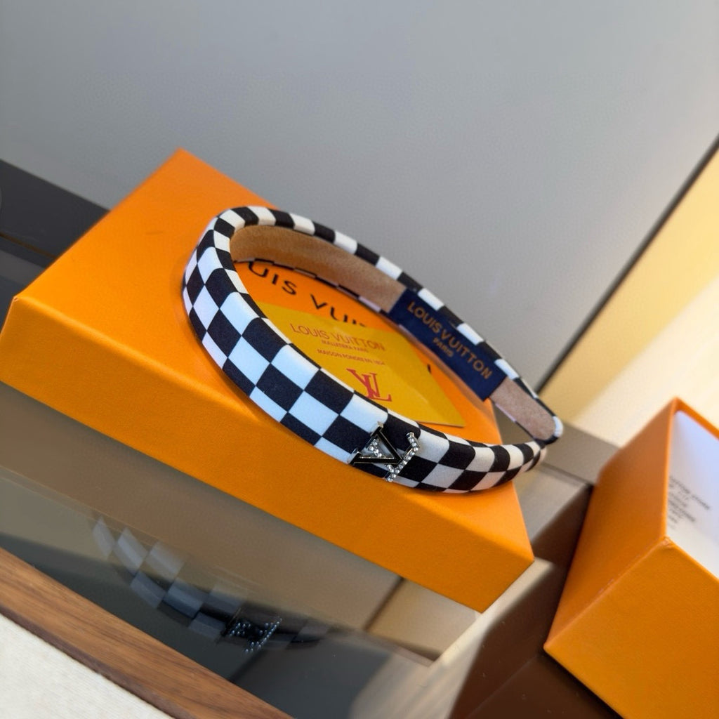 LOUIS VUITTON Headband