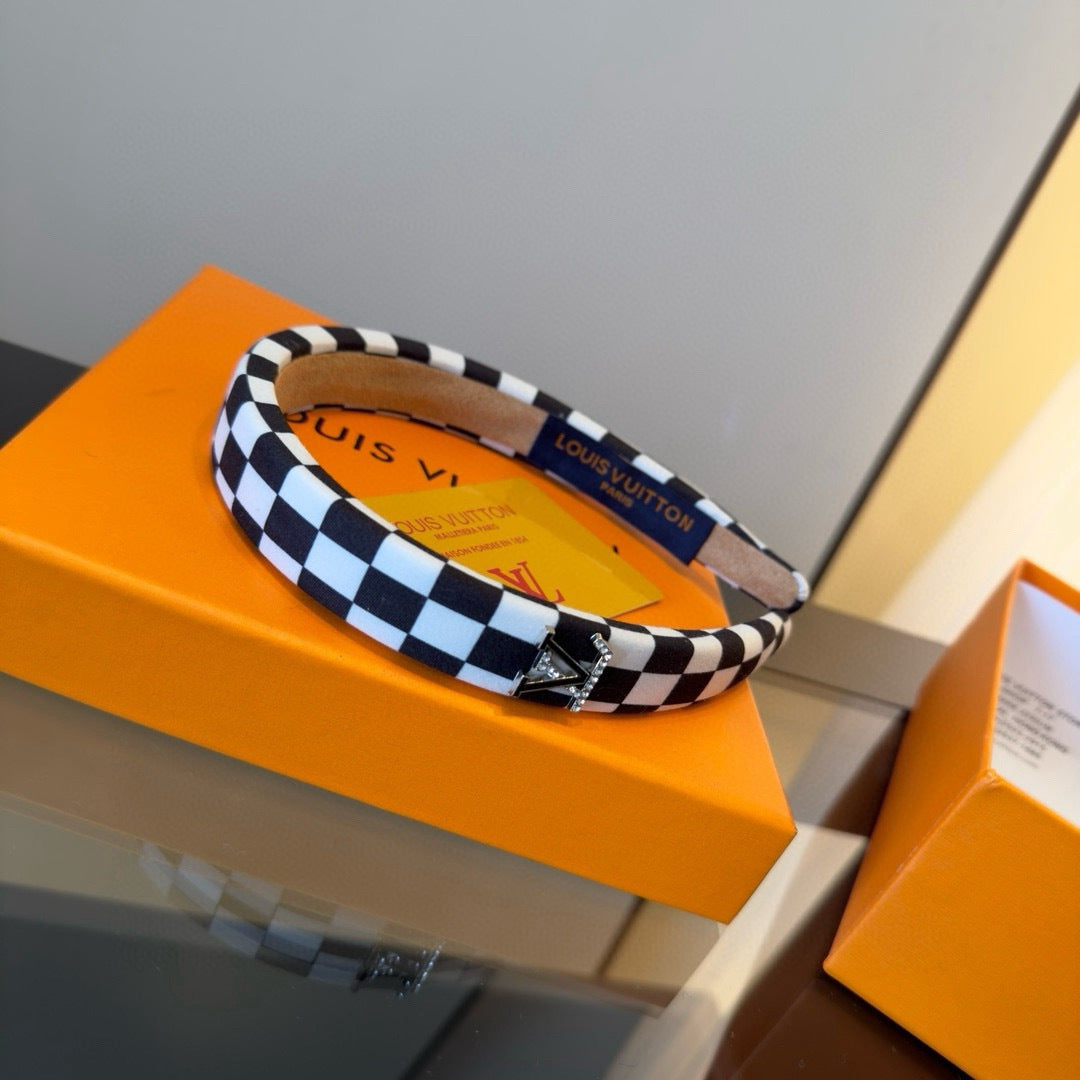 LOUIS VUITTON Headband