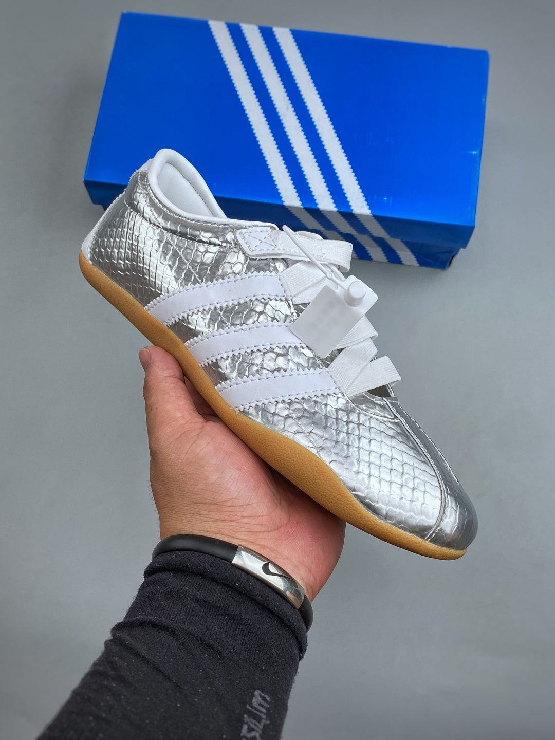 Adidas Tokyo W - Image 1