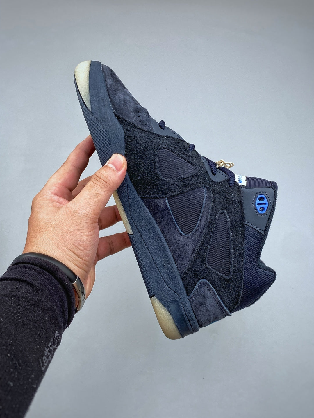 Adidas x Bad Bunny Badbo 1.0 - Image 2